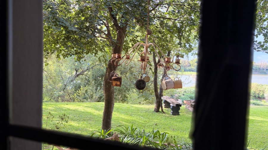  Bedroom Property for Sale in Viljoenskroon Rural Free State